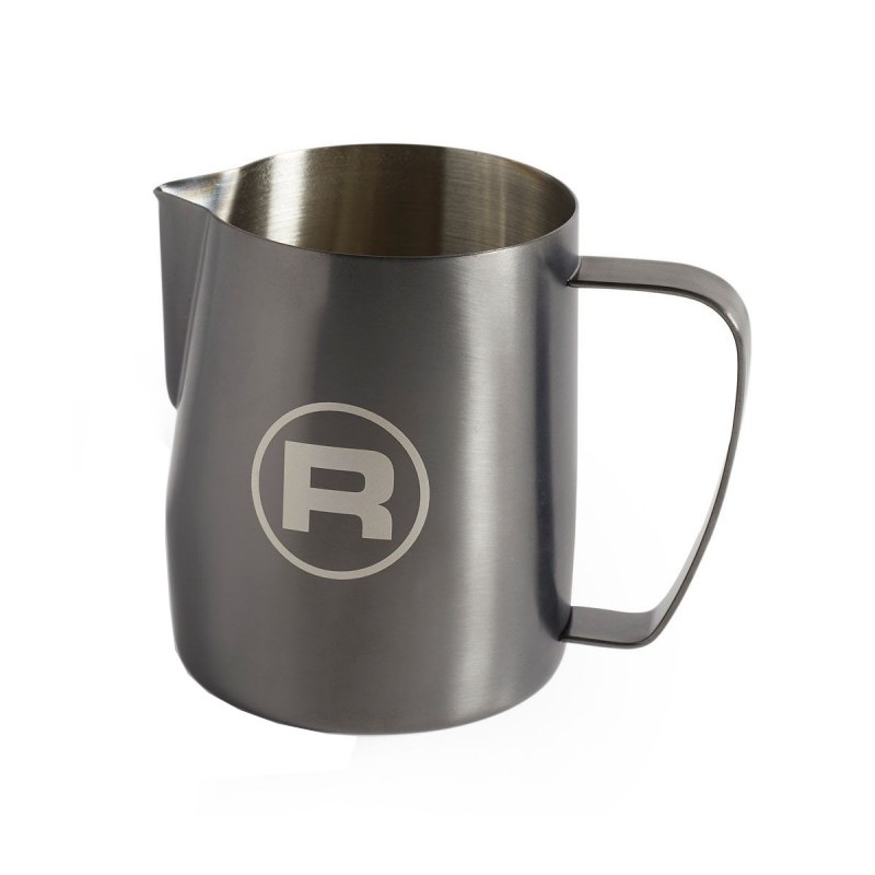 Černá konvička na mléko Rocket Espresso 600 ml | Lázeňská káva